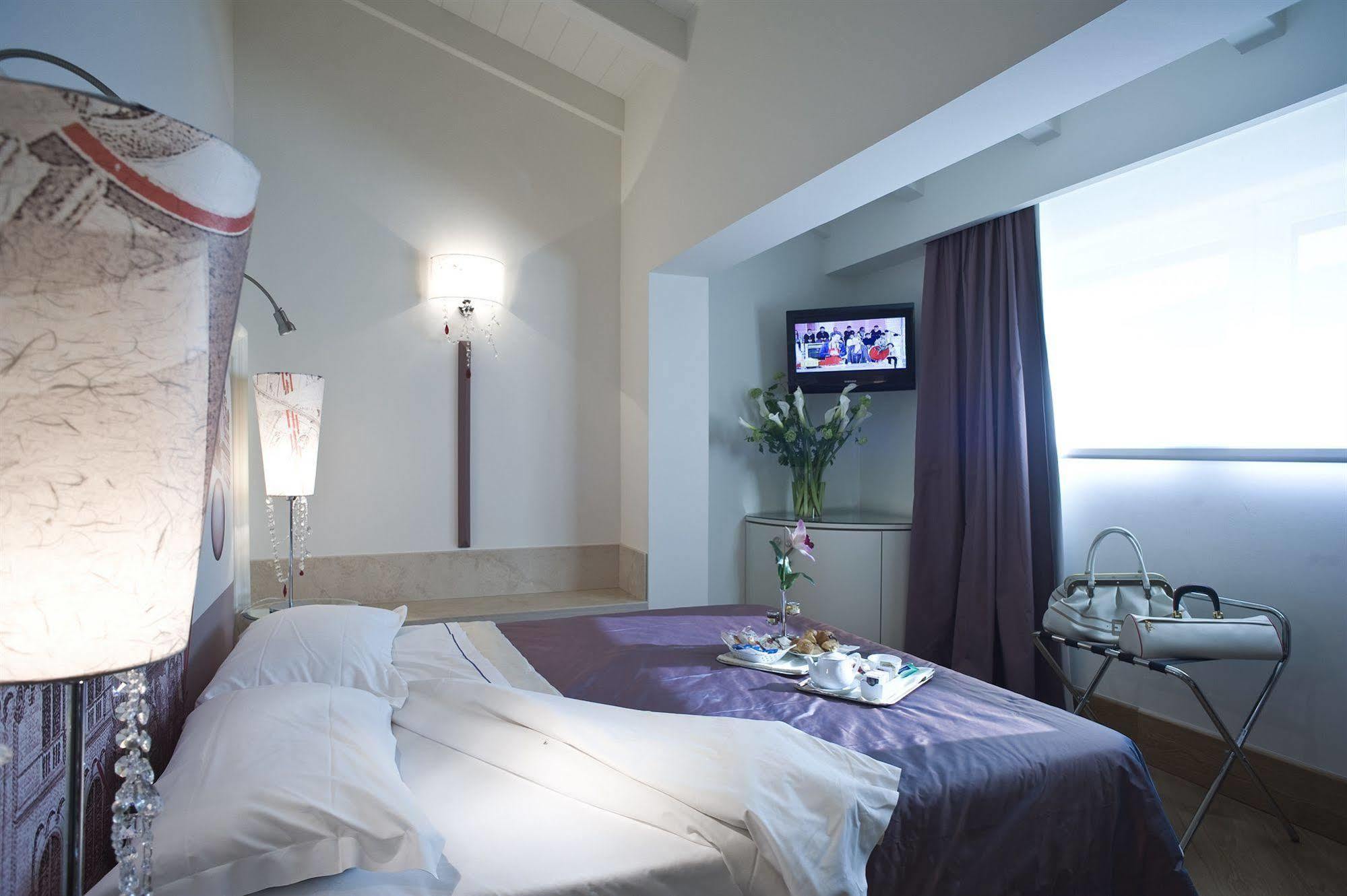 Hotel Armonia Pontedera Exterior photo