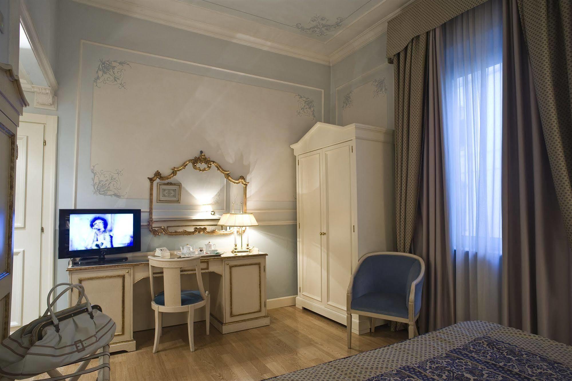 Hotel Armonia Pontedera Exterior photo